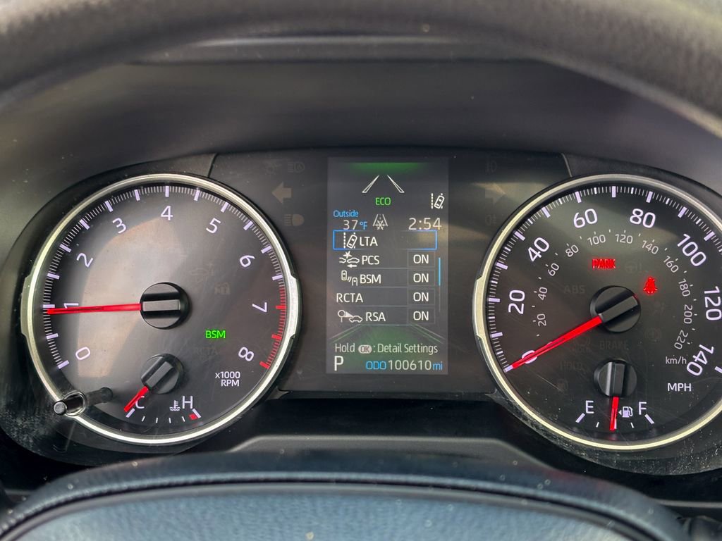 Used 2019 Toyota RAV4 XLE image 28