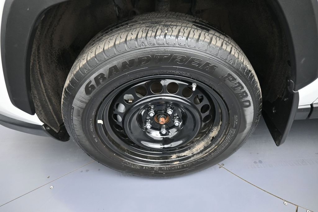 Certified 2024 Toyota RAV4 LE AWD/4WD image 14