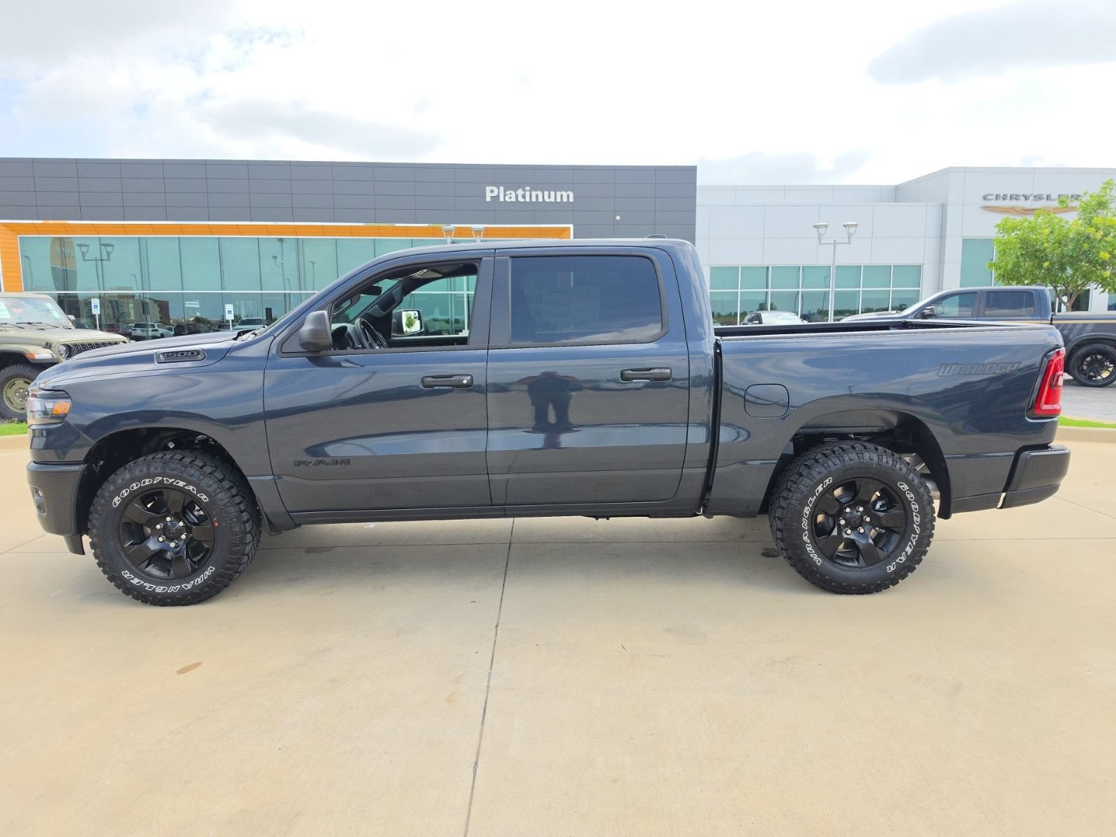 New 2026 RAM 1500 Warlock AWD/4WD image 2