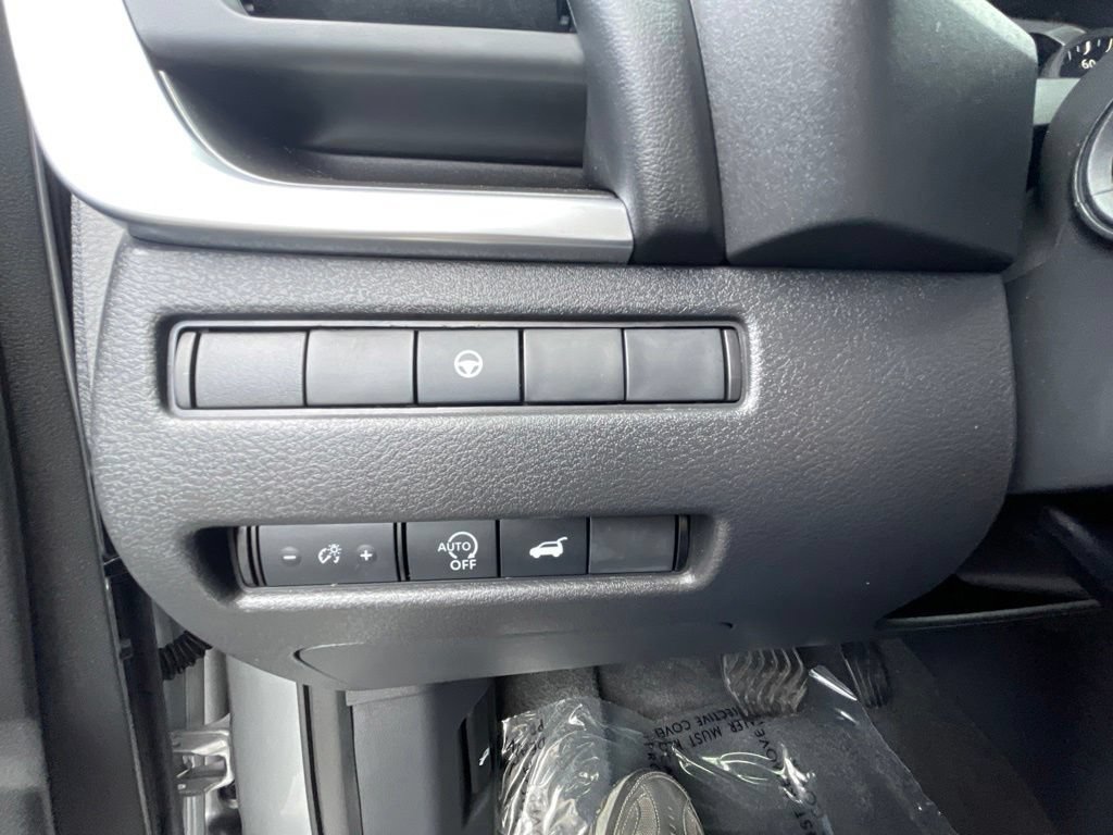Certified 2023 Nissan Rogue SV w/ SV Premium B Package AWD/4WD image 16