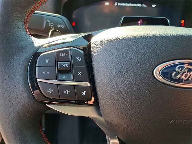 Used 2025 Ford Explorer ST image 22
