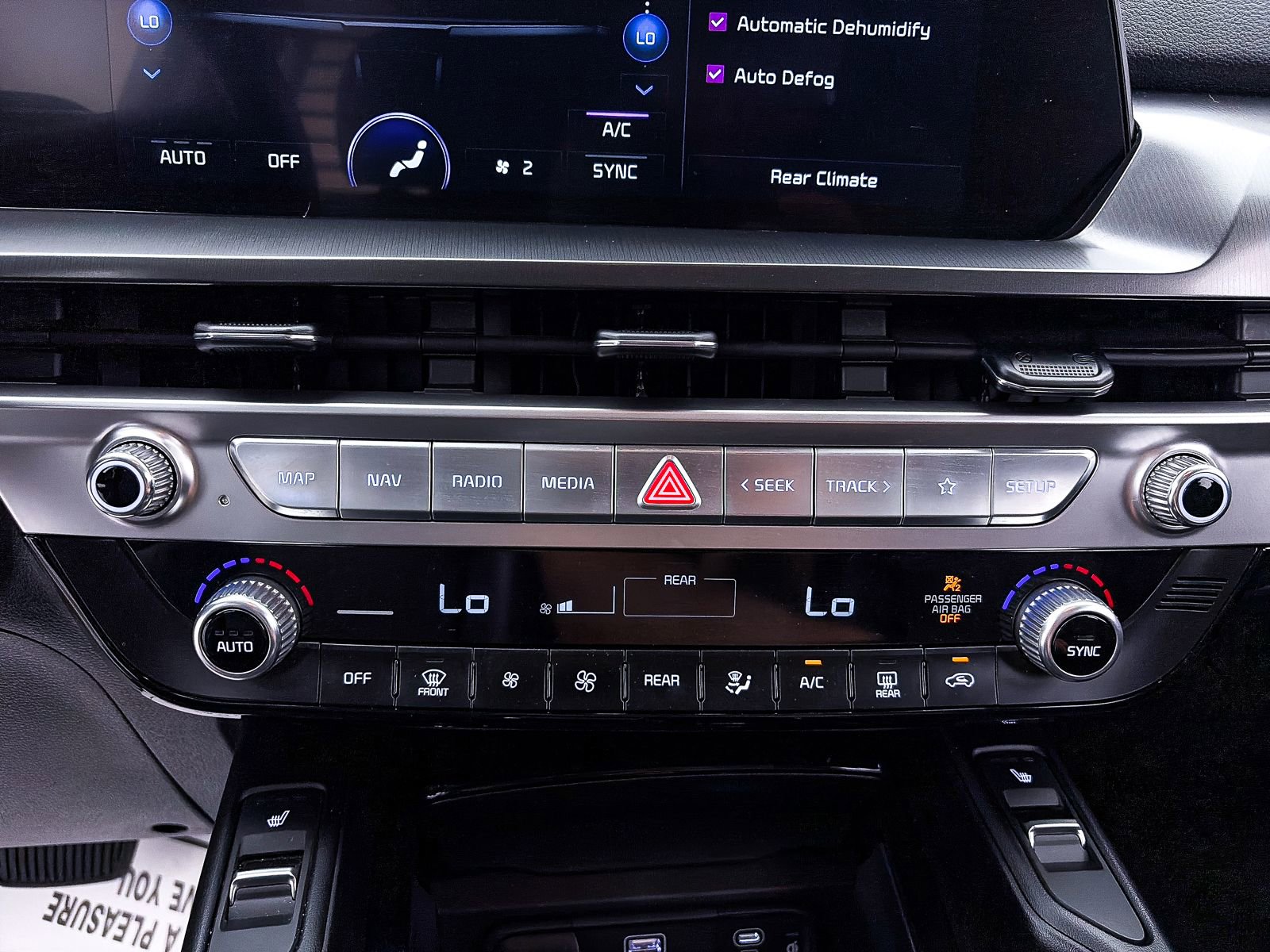 Used 2024 Kia Telluride S image 24