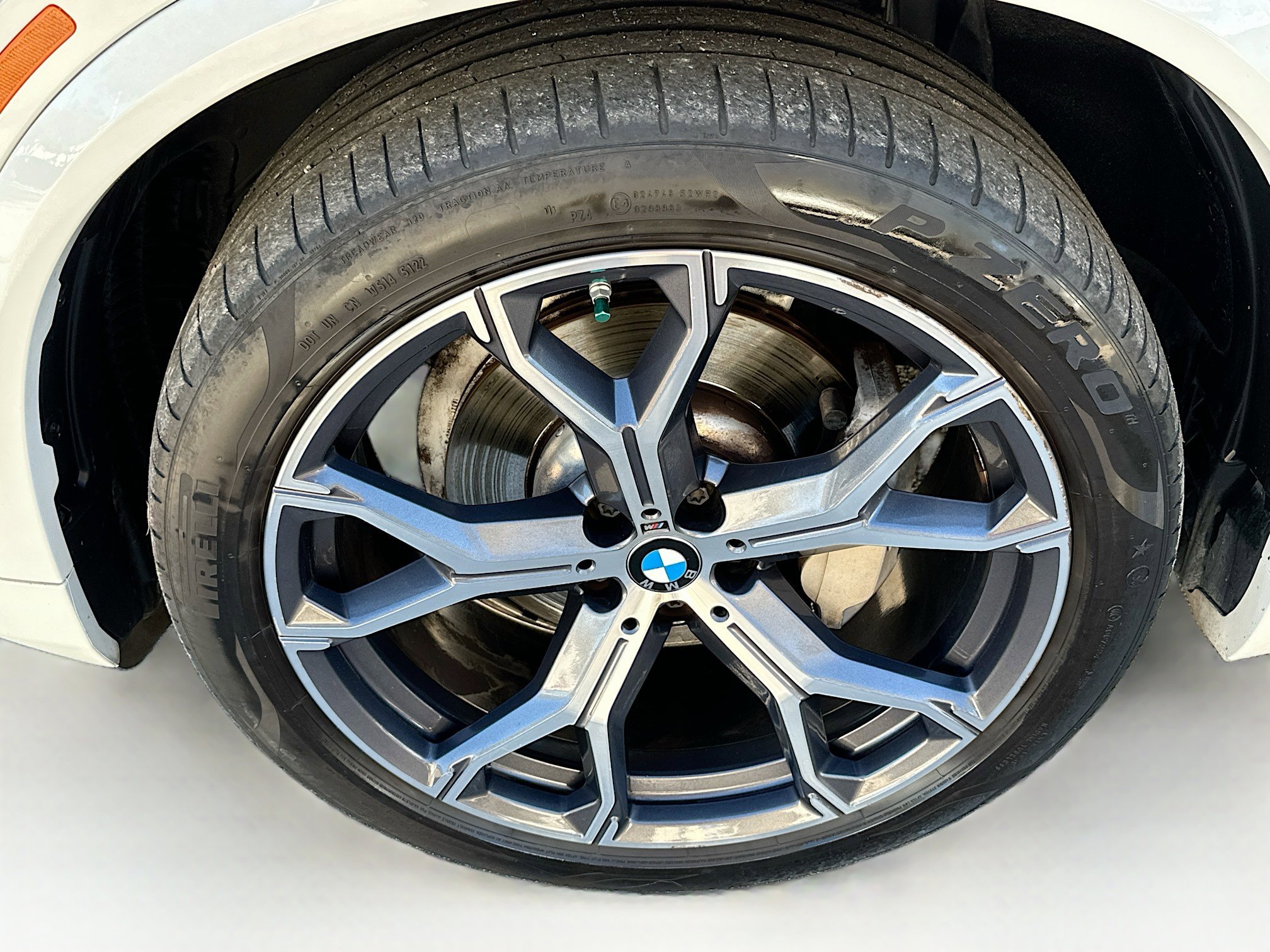 Used 2021 BMW X5 sDrive40i w/ M Sport Package image 34