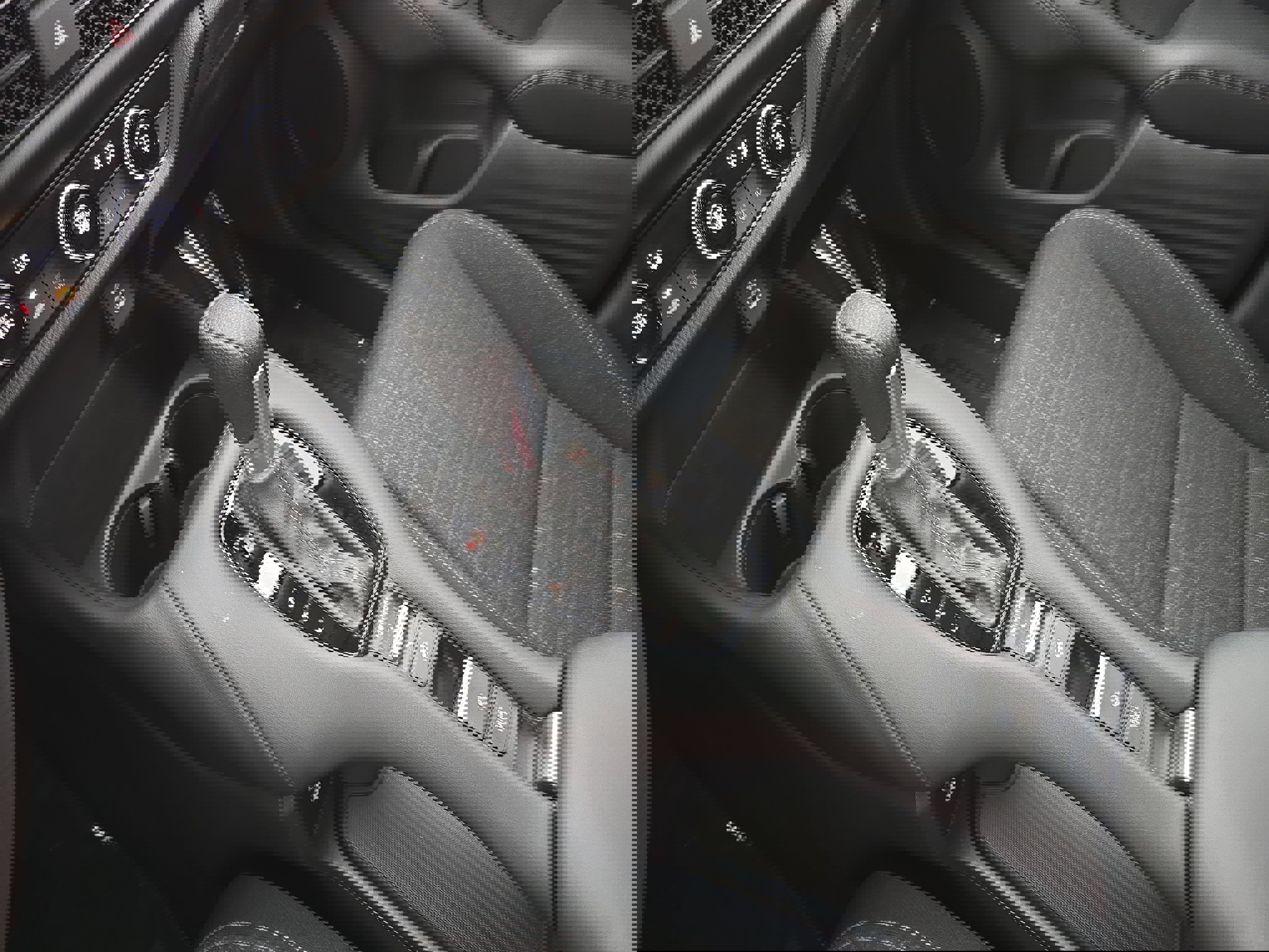 Used 2024 Honda HR-V LX image 24