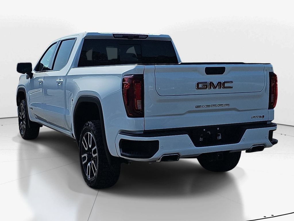 Used 2024 GMC Sierra 1500 AT4 w/ Technology Package AWD/4WD image 8