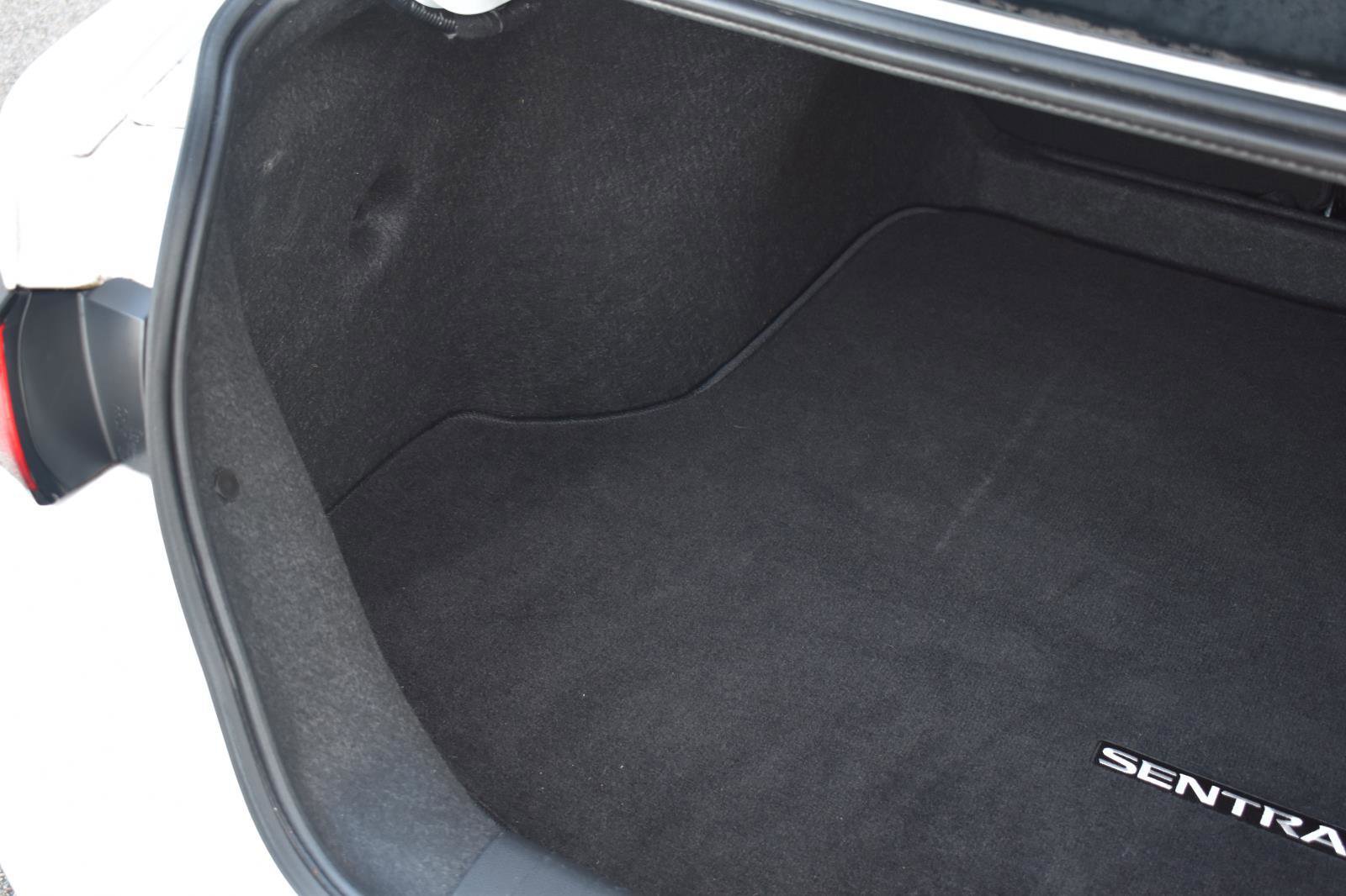 Used 2024 Nissan Sentra S image 43