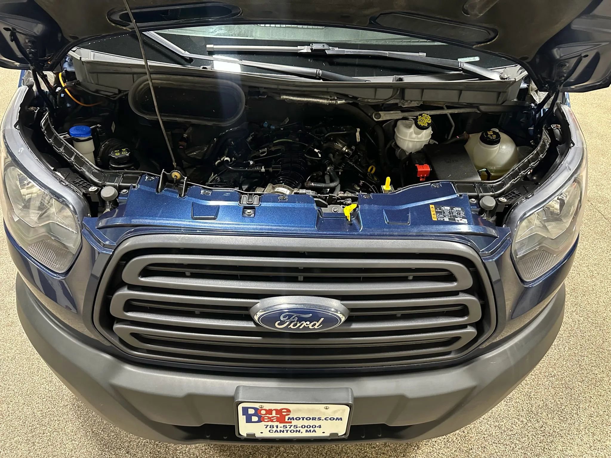 Used 2018 Ford Transit 350 XL image 41