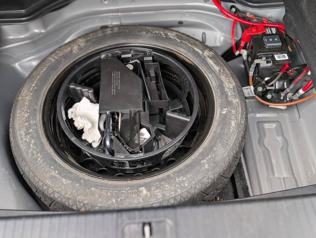 Used 2014 Mercedes-Benz E 350 Sedan image 8