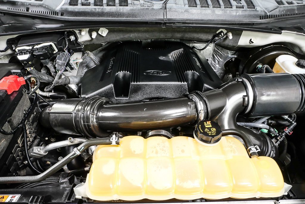 Used 2017 Ford F150 Lariat w/ Equipment Group 502A Luxury image 33