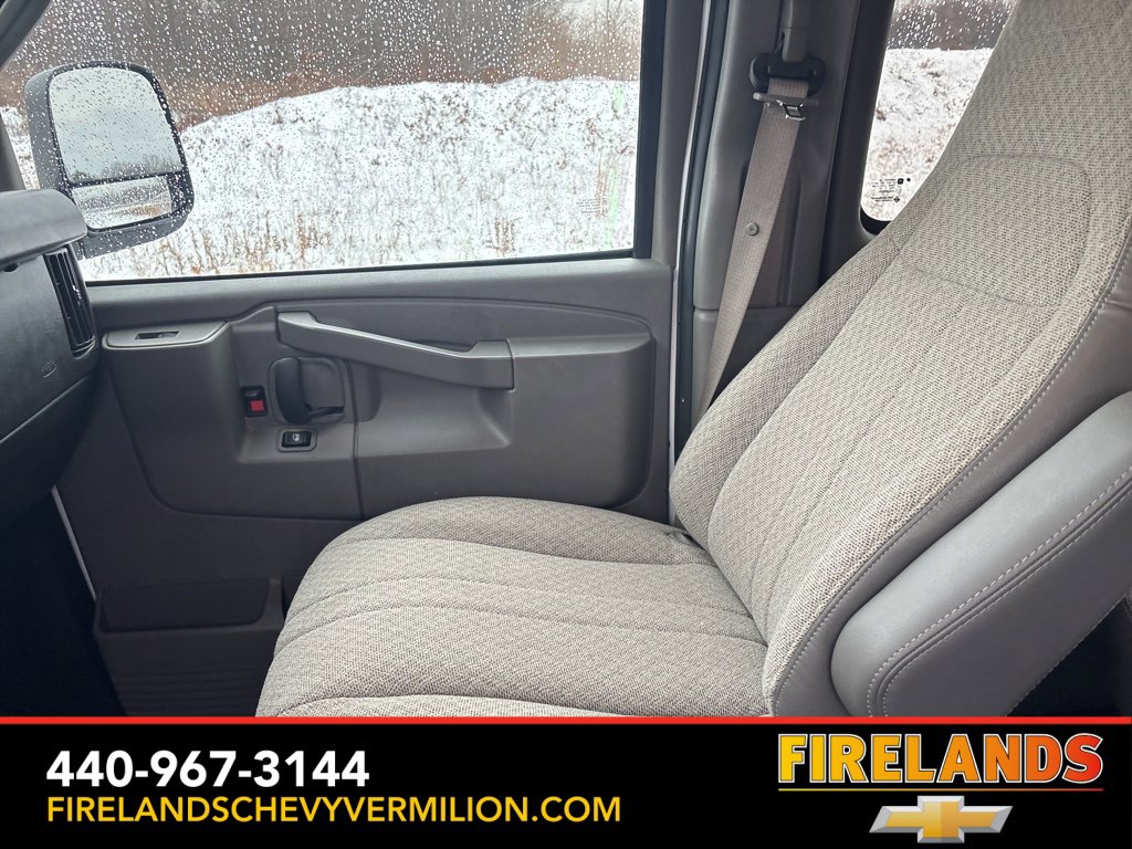 Used 2024 Chevrolet Express 3500 LT w/ LT Preferred Equipment Group image 16