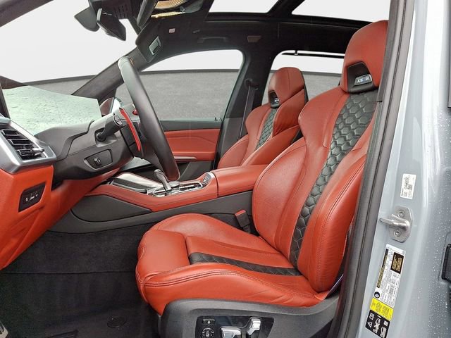 Used 2024 BMW X5 M Competition w/ Executive Package image 17
