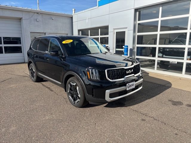 Used 2025 Kia Telluride EX AWD/4WD image 2