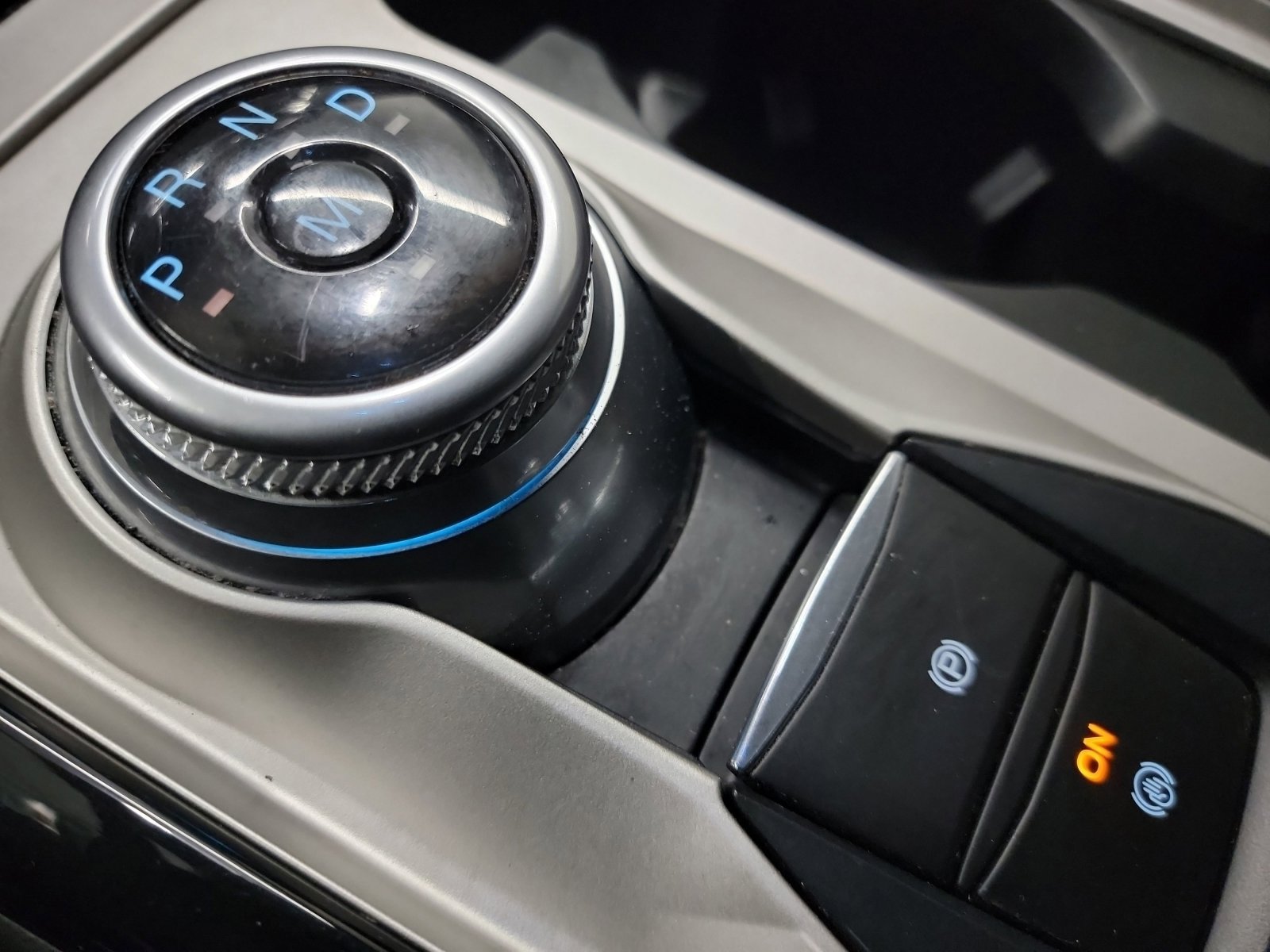 Used 2022 Ford Explorer ST image 27