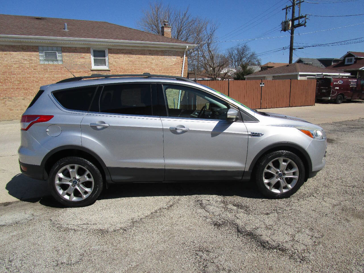 Used 2013 Ford Escape SEL image 2