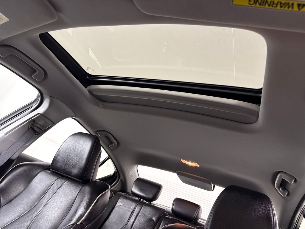 Used 2020 Acura ILX w/ Premium Package FWD image 19