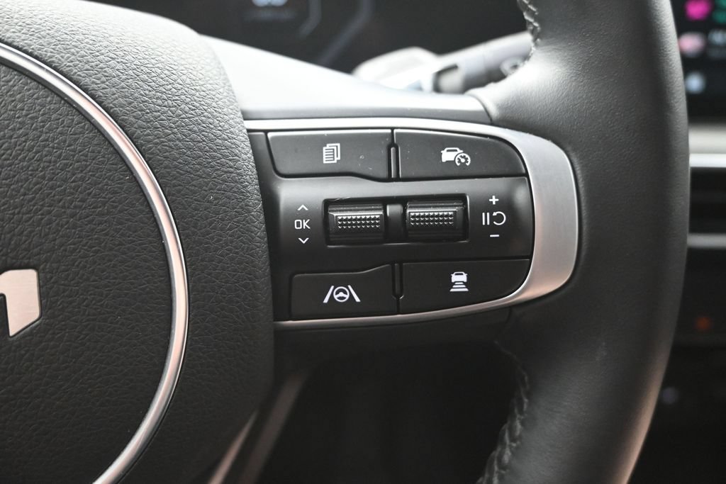 Certified 2025 Kia K5 EX FWD image 26
