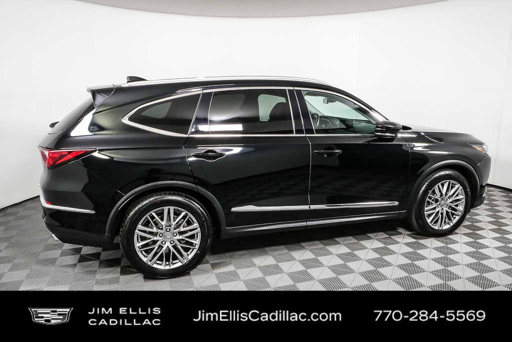 Used 2023 Acura MDX SH-AWD w/ Advance Package image 2
