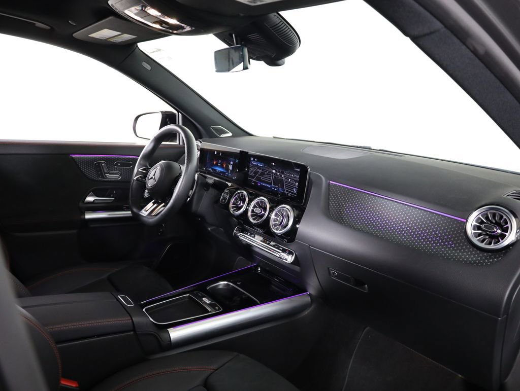 Used 2025 Mercedes-Benz GLA 35 AMG 4MATIC image 55