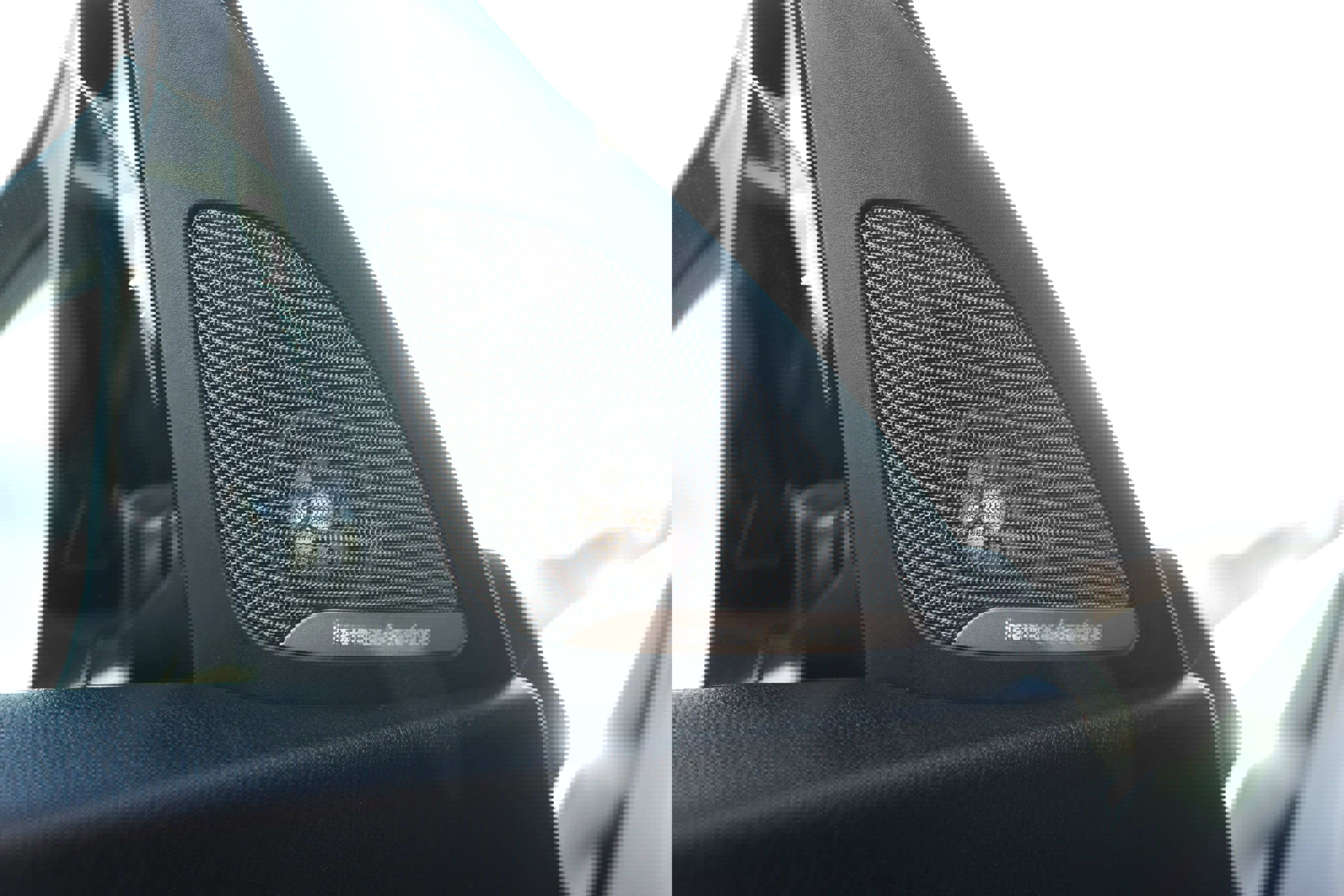 Used 2020 BMW M2 Competition image 16