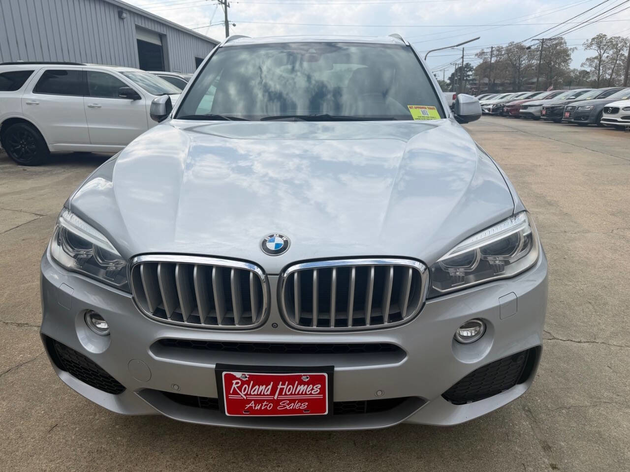 Used 2016 BMW X5 xDrive50i w/ M Sport image 3
