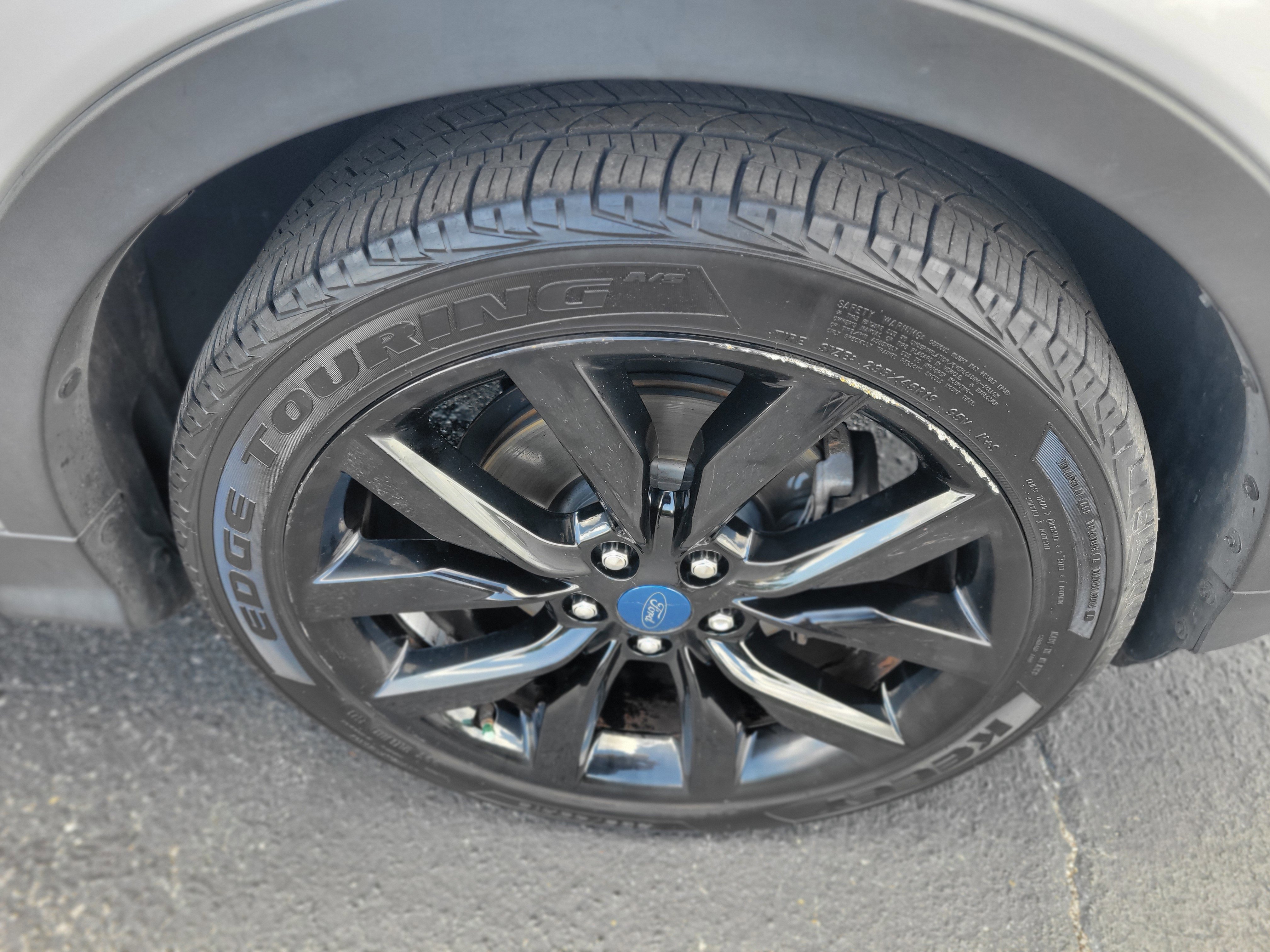 Used 2019 Ford Escape SE FWD image 35