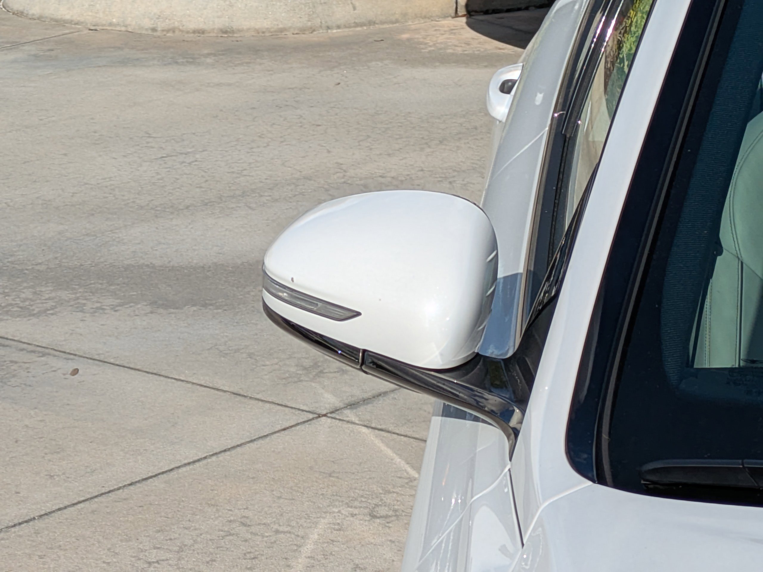 Certified 2023 Genesis G70 2.0T w/ Sport Prestige Package image 8