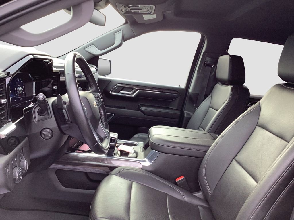 Used 2023 Chevrolet Silverado 1500 LTZ image 10