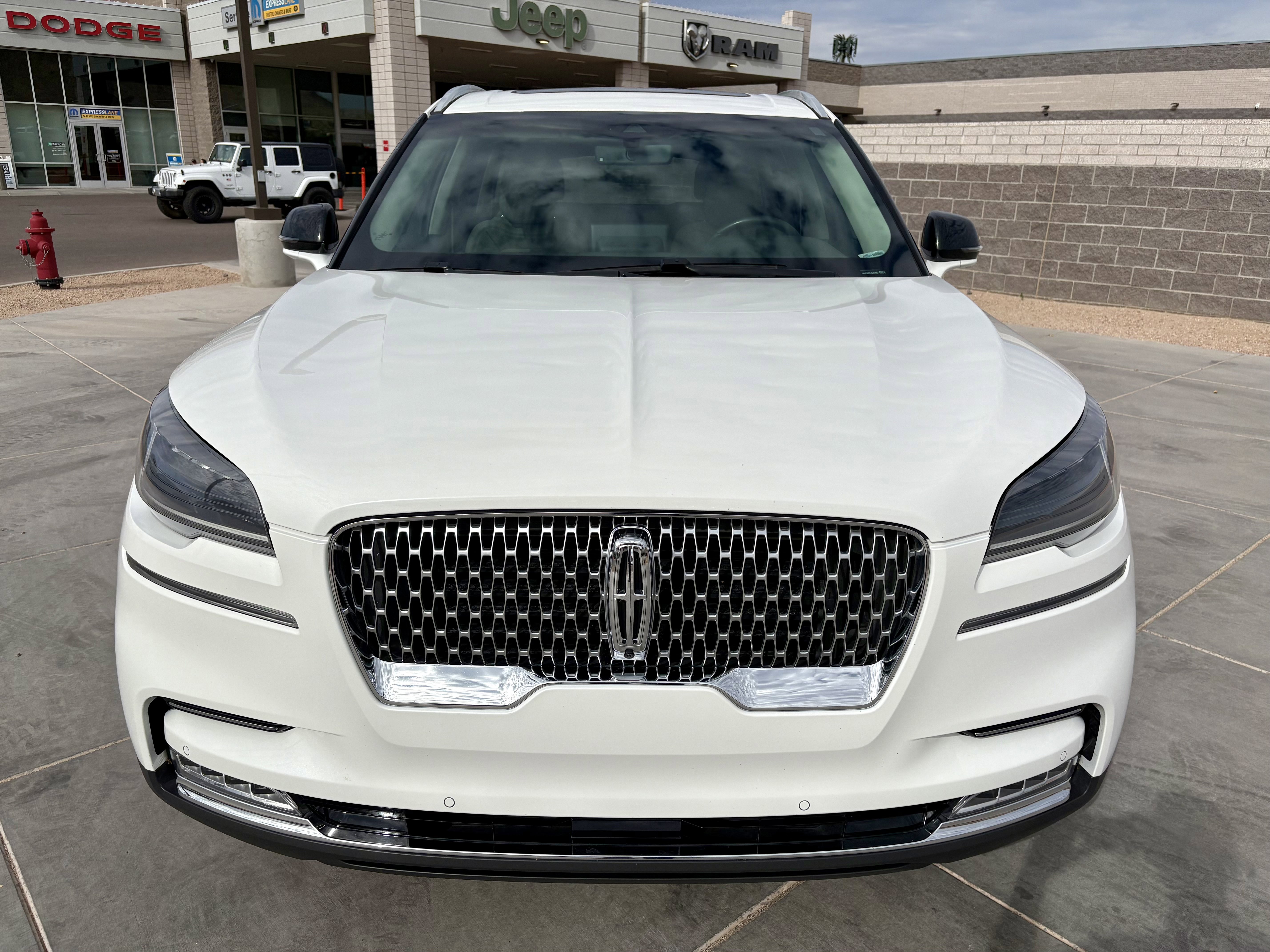 Used 2020 Lincoln Aviator Reserve w/ Equipment Group 201A image 8