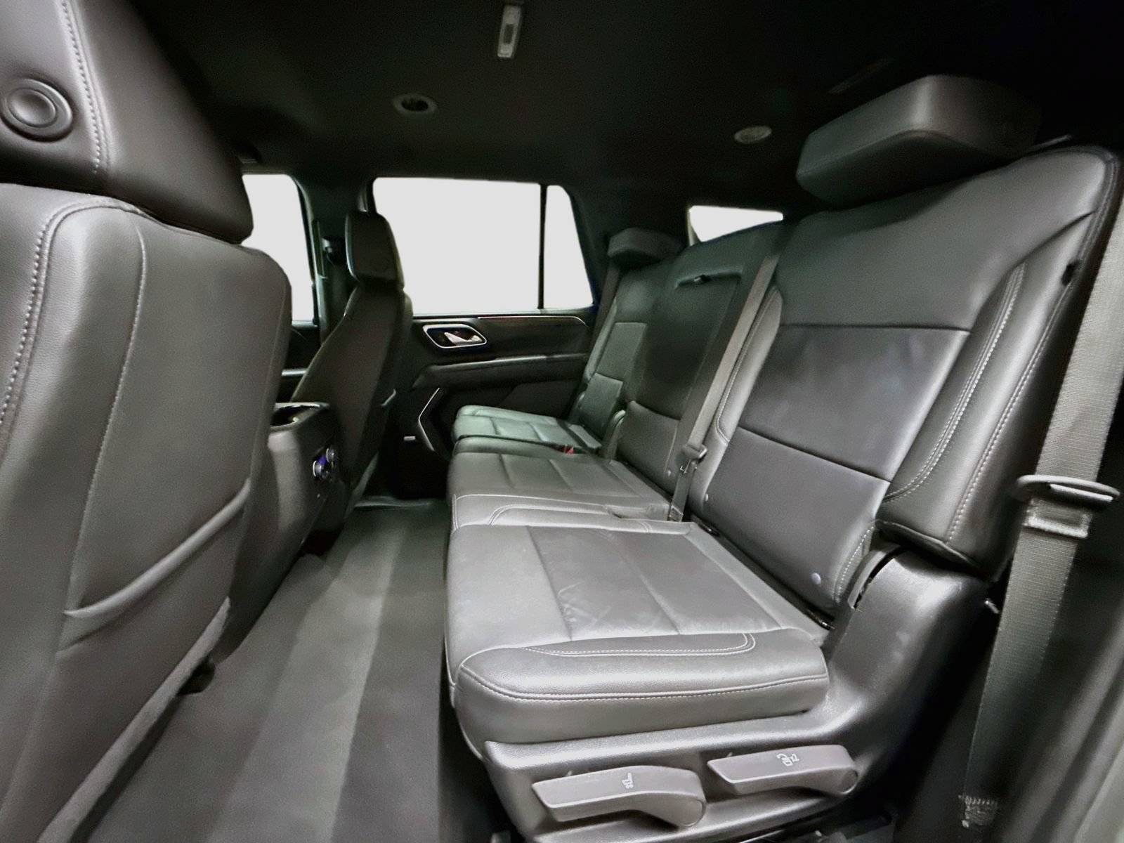 Used 2024 Chevrolet Tahoe LT AWD/4WD image 27
