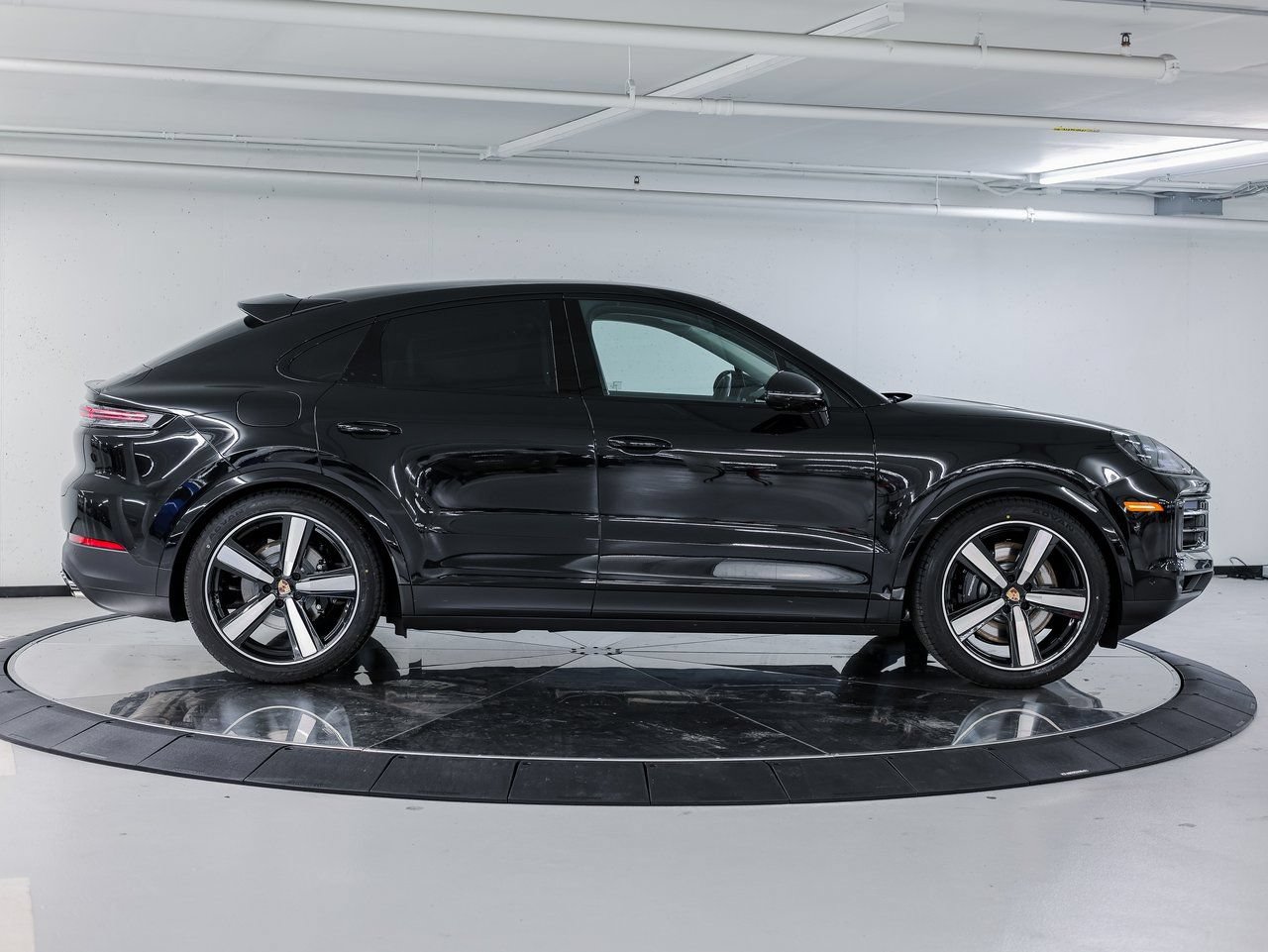 New 2026 Porsche Cayenne S AWD/4WD image 8