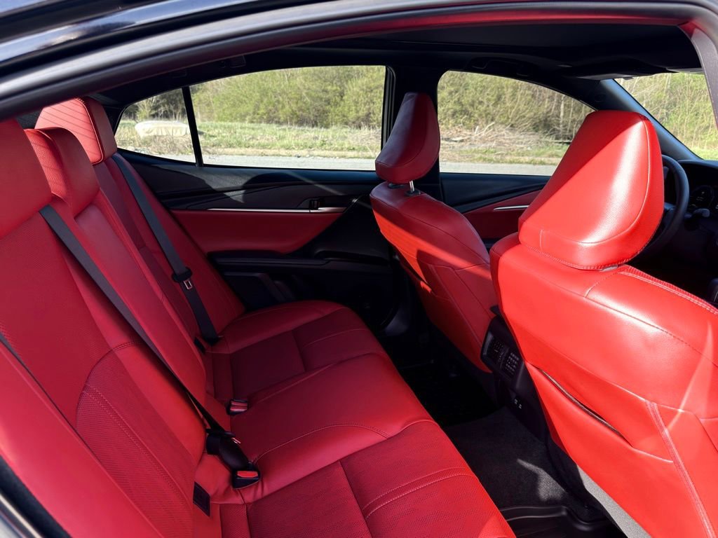 Used 2025 Toyota Camry XSE image 29