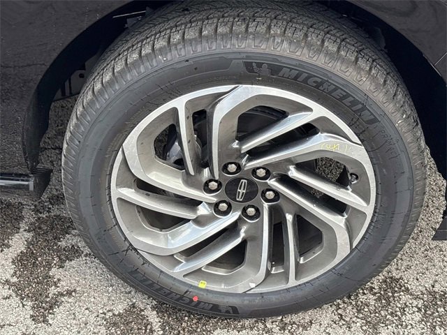 New 2025 Lincoln Navigator L Reserve image 9