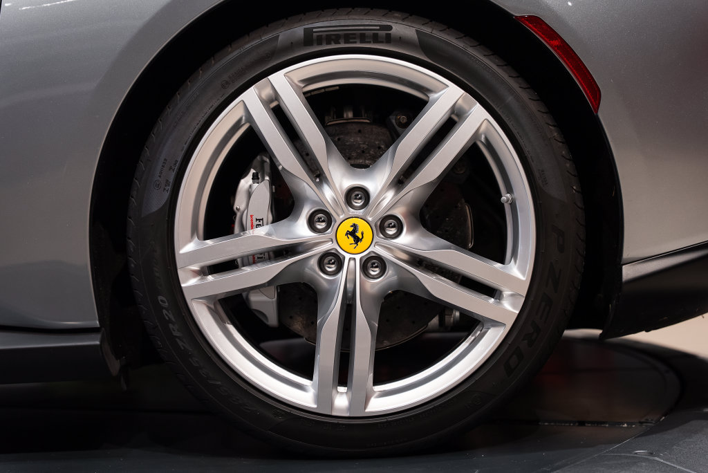 Certified 2022 Ferrari Portofino M RWD image 14