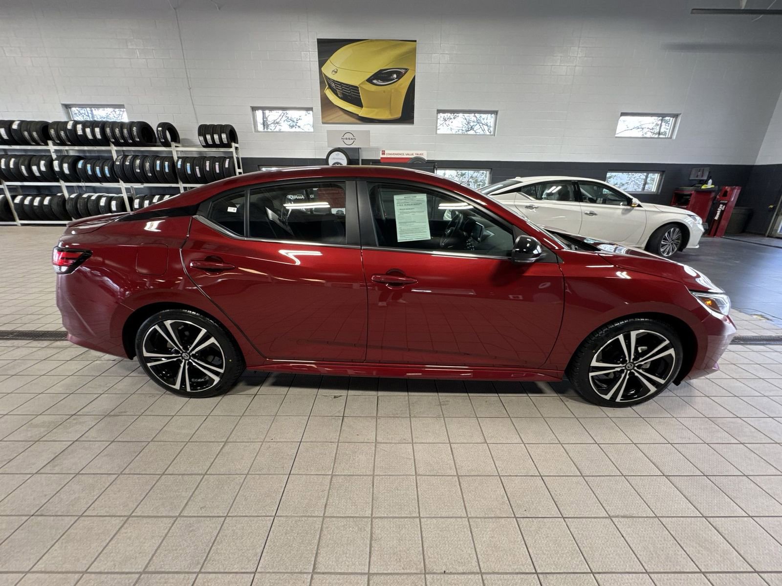 Used 2023 Nissan Sentra SR w/ Electronics Package image 39