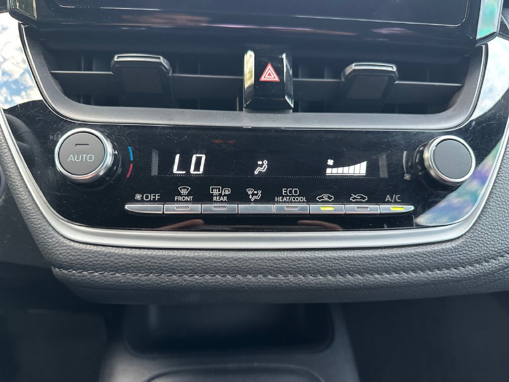 Used 2024 Toyota Corolla SE FWD image 17