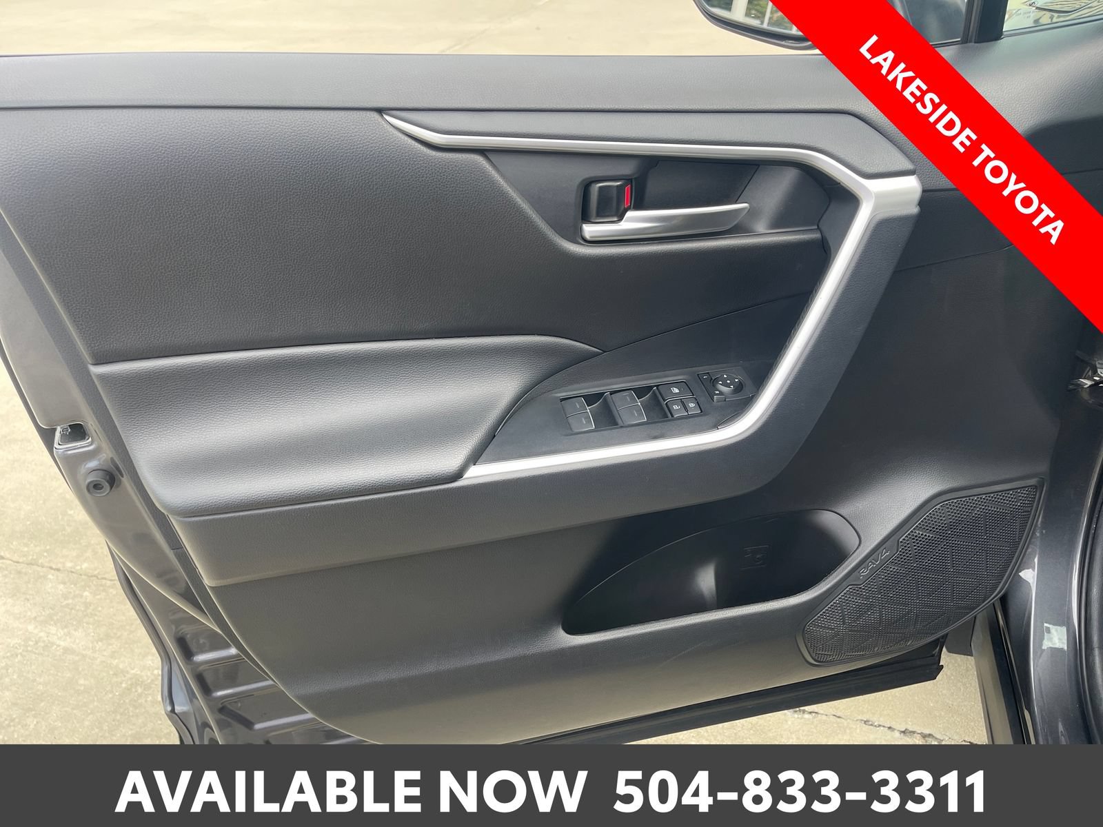 Certified 2025 Toyota RAV4 XLE FWD image 25
