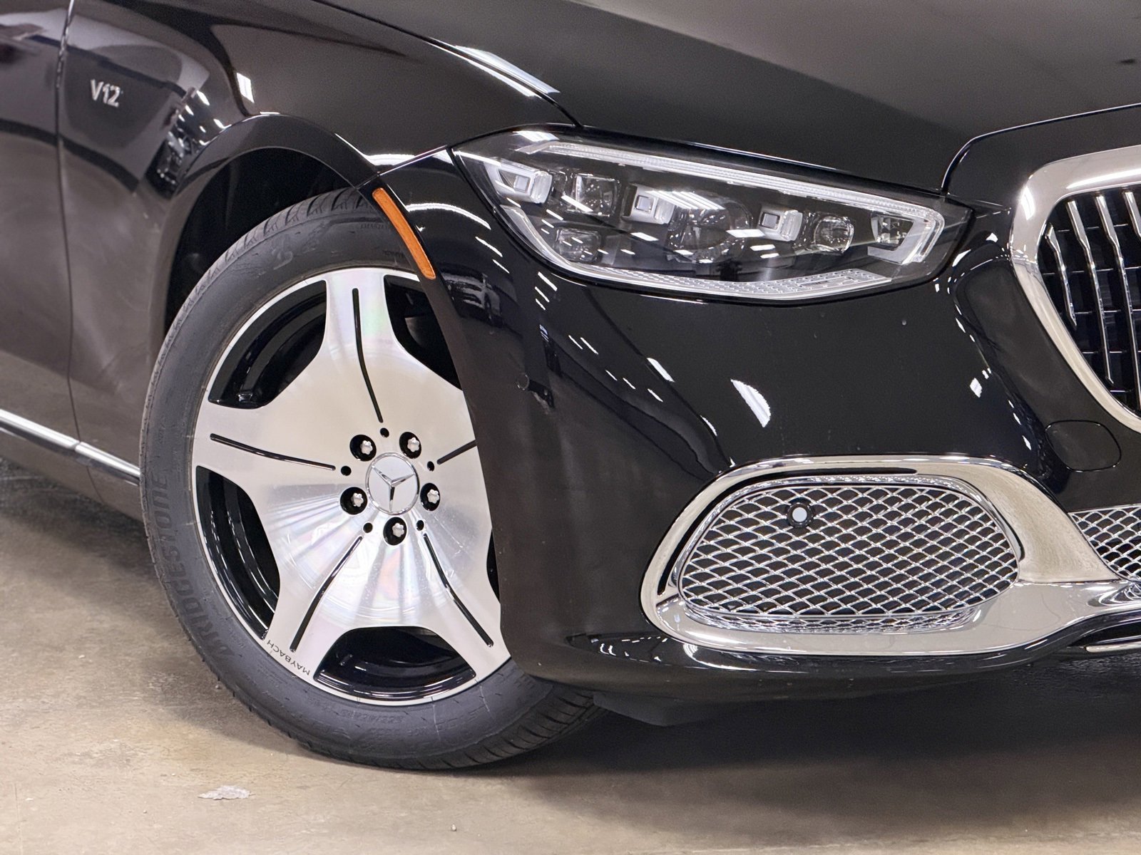 New 2026 Mercedes-Benz Maybach S 680 4MATIC image 4