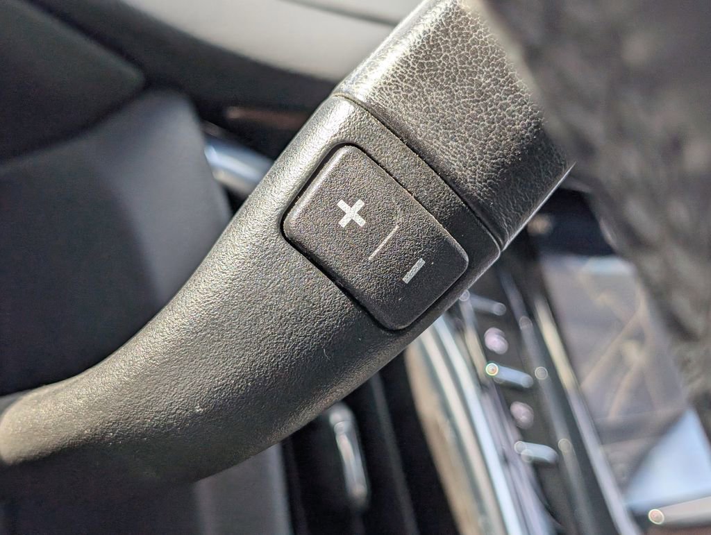 Used 2019 Cadillac Escalade Luxury image 28