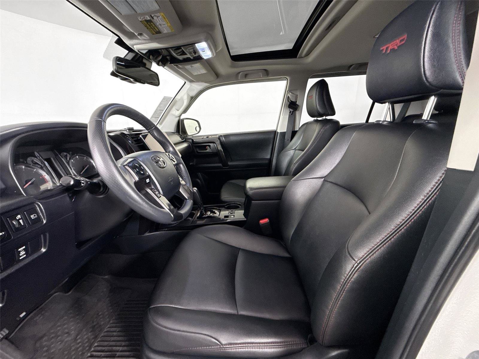 Certified 2021 Toyota 4Runner Venture w/ Moonroof Package AWD/4WD image 3