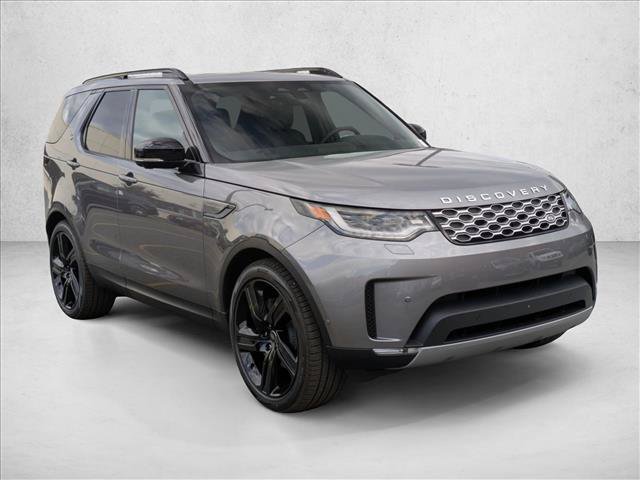 Used 2025 Land Rover Discovery S AWD/4WD image 7