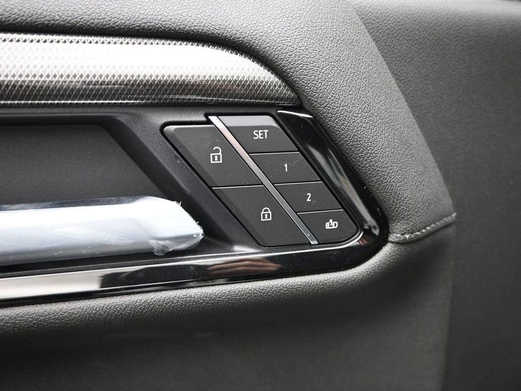 New 2026 GMC Sierra 2500 AT4 w/ Technology Package image 15