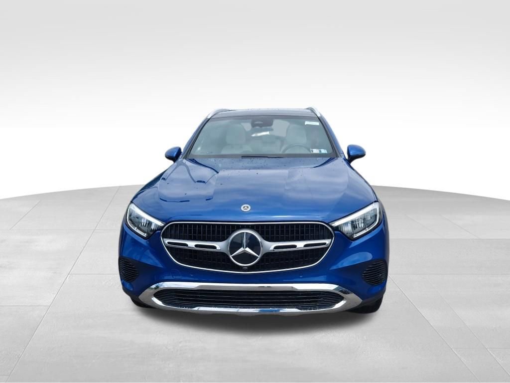 Used 2025 Mercedes-Benz GLC 300 4MATIC video 2