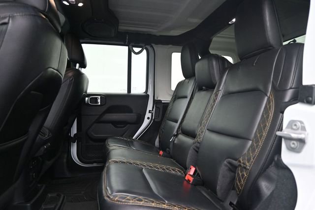 Used 2021 Jeep Wrangler Unlimited Sahara AWD/4WD image 11