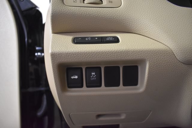 Used 2016 Nissan Altima 2.5 S w/ Power Driver Seat Package FWD image 14