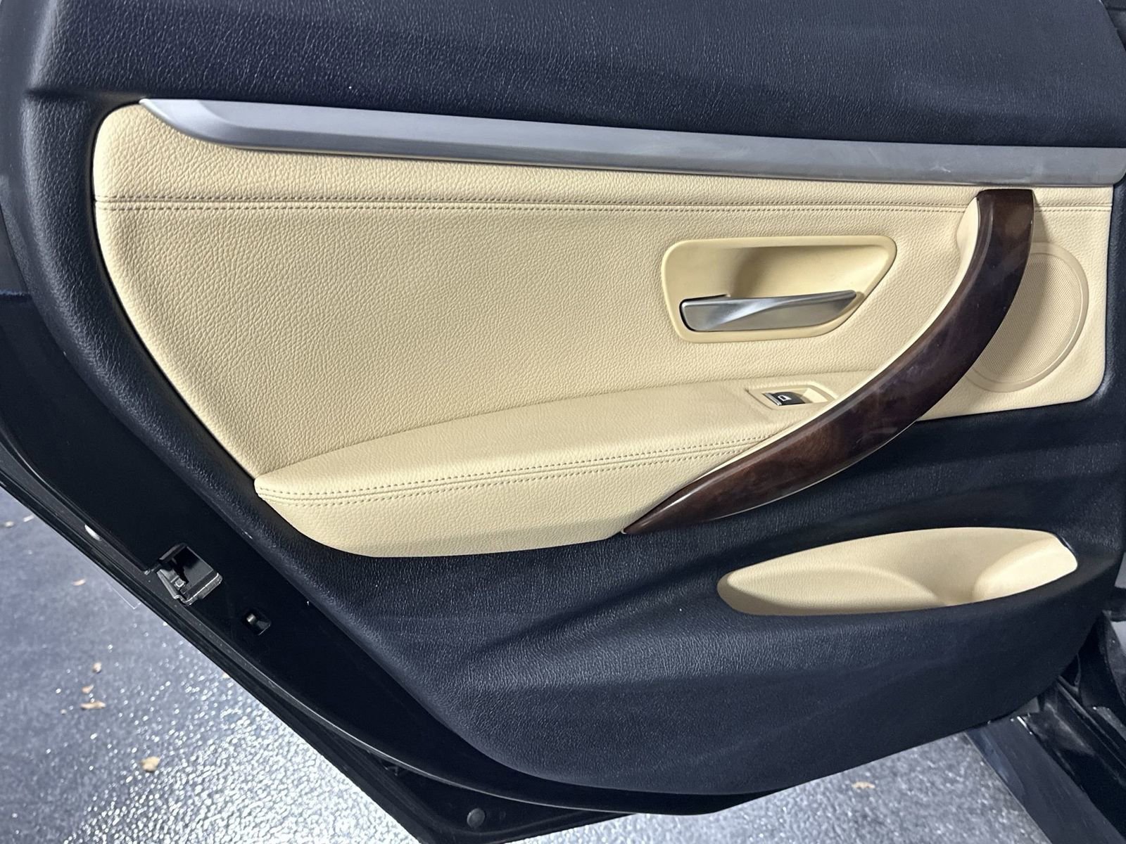 Used 2017 BMW 330i Gran Turismo xDrive image 34