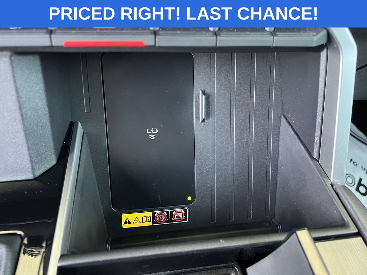 Used 2025 Toyota Sequoia Platinum AWD/4WD image 22