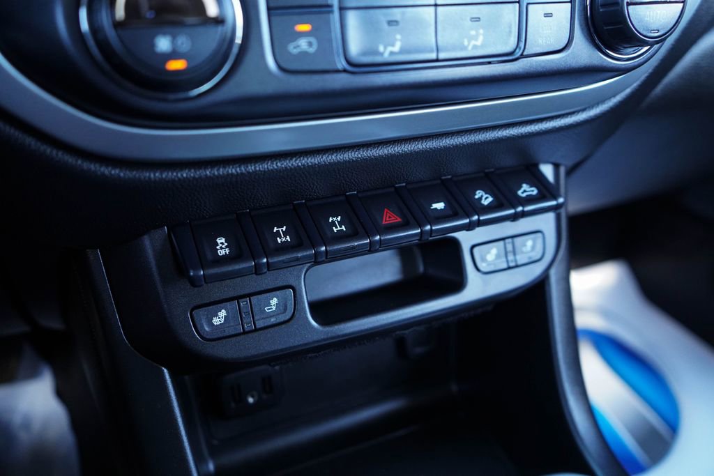 Used 2021 Chevrolet Colorado ZR2 image 23
