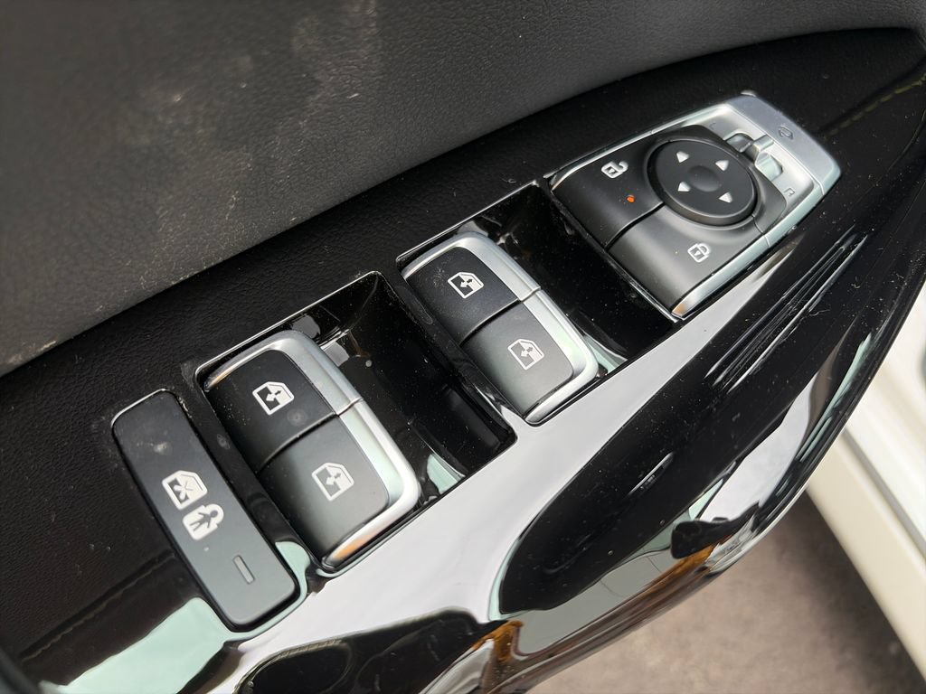 New 2026 Kia K5 GT FWD image 17