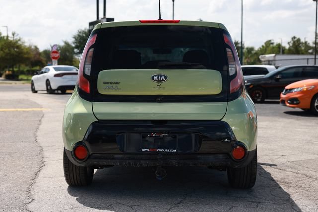 Used 2016 Kia Soul + FWD image 10
