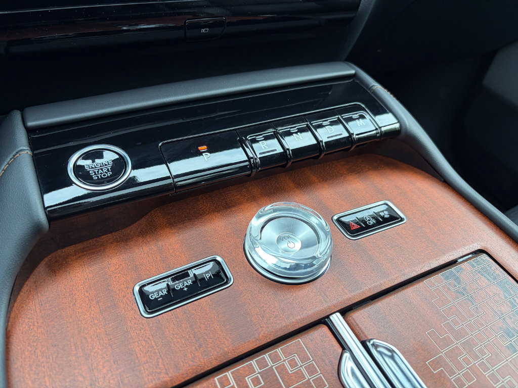 New 2027 Lincoln Navigator Black Label AWD/4WD image 55